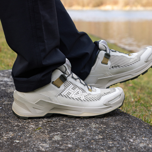 HAIX Black Eagle EVO Adventure GTX low/stone-white